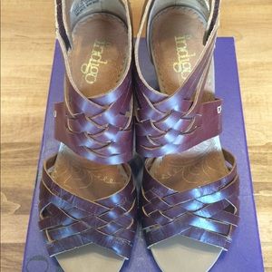 Ladies dark brown leather sandals.